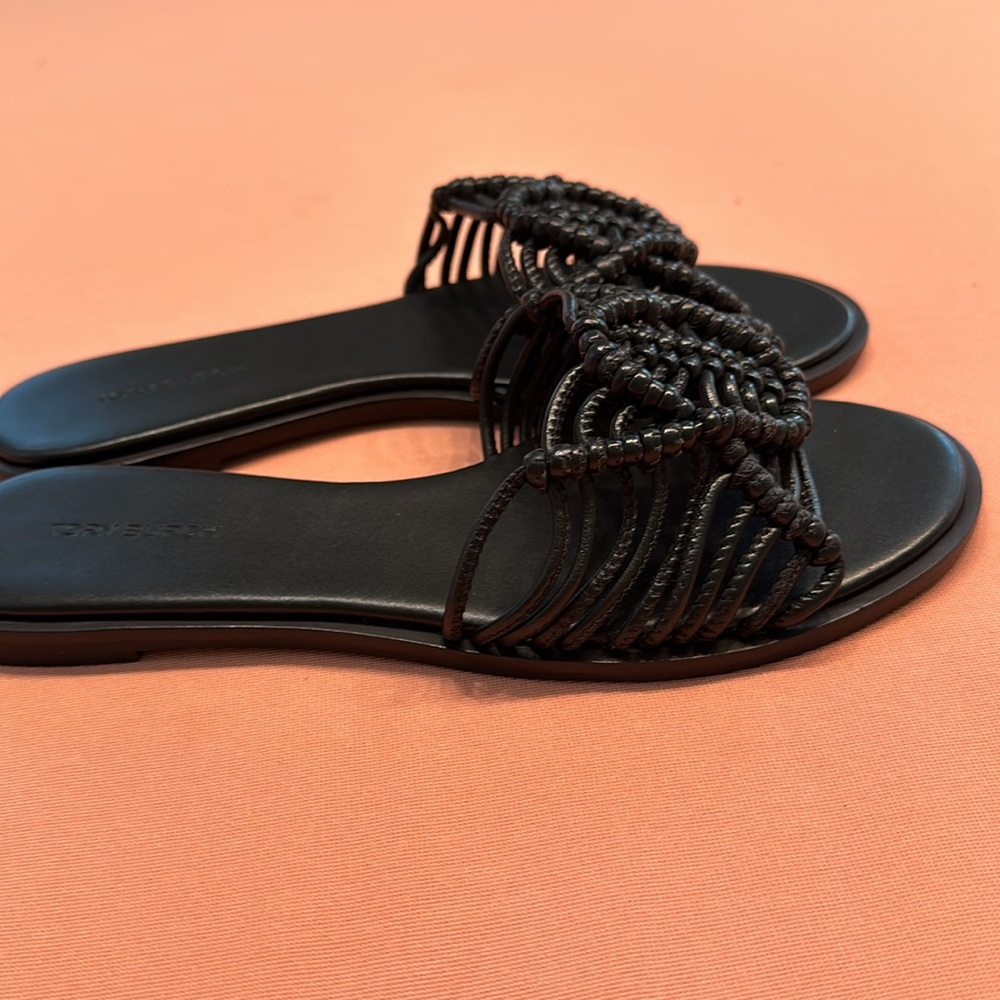 New Tory Burch Sandals. Size 8. Black. - Picture 4 of 7